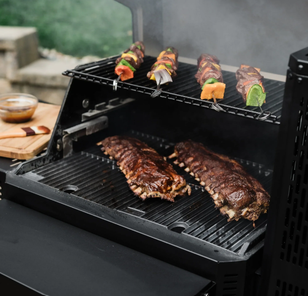 Barbacoa de carbón digital + ahumador Gravity Series 600 - Imagen 5