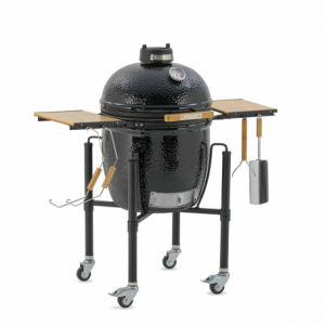 Kamado Monolith ONE.55 con carro y mesas laterales de bambú en color negro