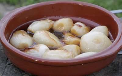 Brochetas de Corazón de Ternera y Cebollitas Confitadas al Cava